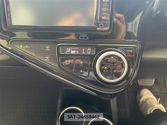 Toyota AQUA 2017 8705847-11