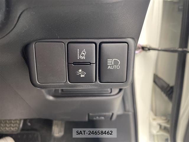 Toyota AQUA 2017 8705847-19