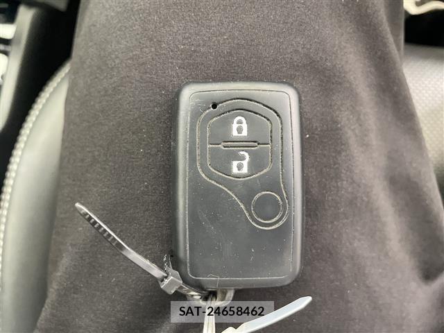 Toyota AQUA 2017 8705847-22