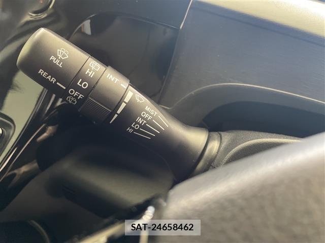 Toyota AQUA 2017 8705847-7