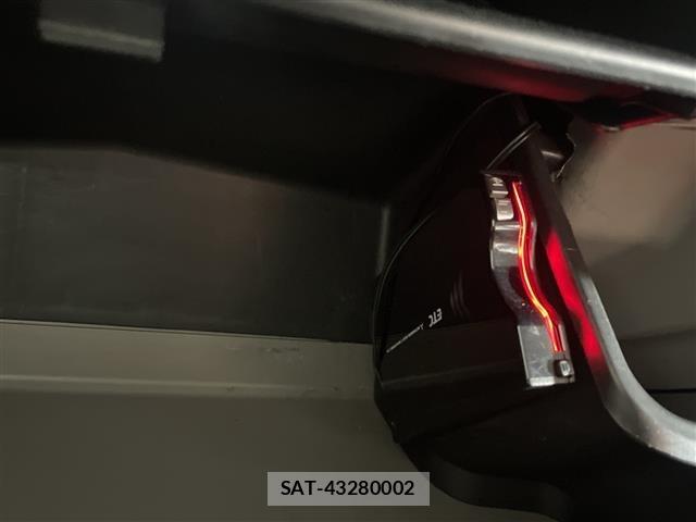 Toyota HILUX SURF 2003 8825901-10