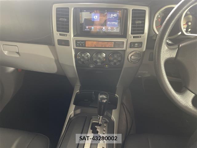 Toyota HILUX SURF 2003 8825901-22