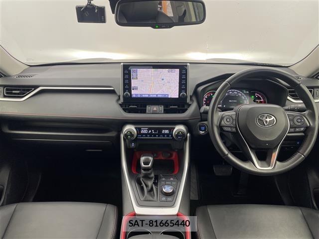 Toyota RAV4 2021 8709482-14