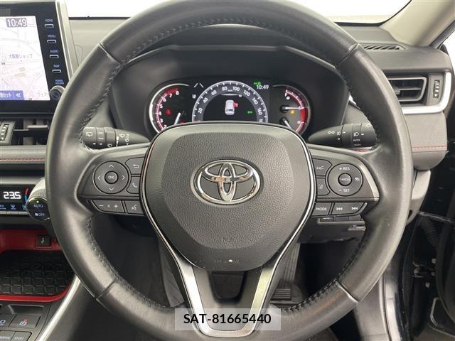 Toyota RAV4 2021 8709482-21