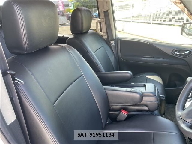 Nissan SERENA 2011 8672269-11