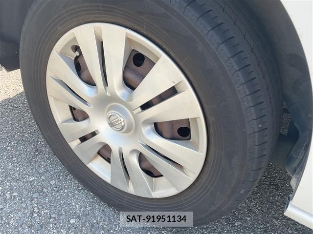 Nissan SERENA 2011 8672269-13