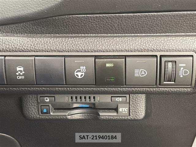 Toyota COROLLA TOURING 2021 8717191-1