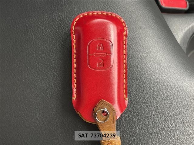 Mazda AXELA 2016 8719002-11