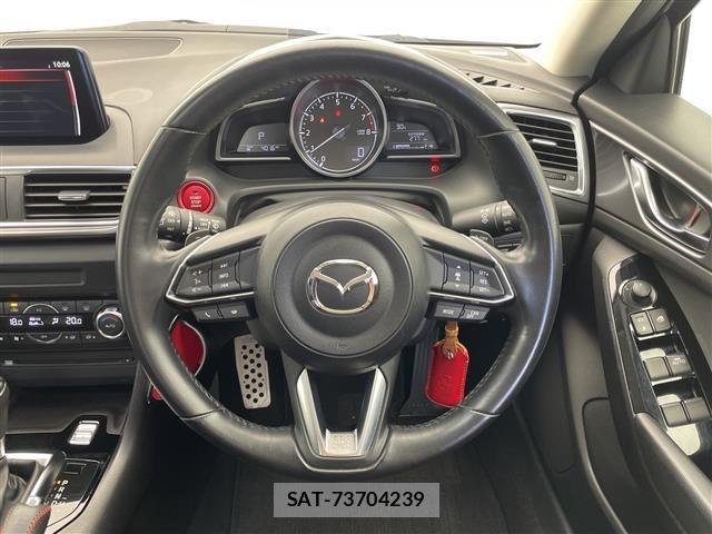 Mazda AXELA 2016 8719002-22