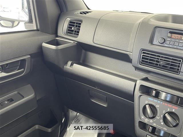 Daihatsu HIJET VAN 2024 8759416-13