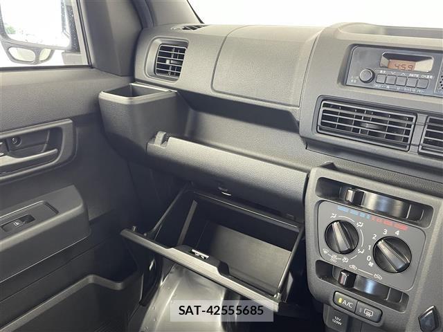 Daihatsu HIJET VAN 2024 8759416-21