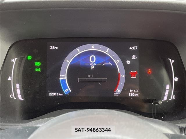 Toyota SIENTA 2024 8671859-9