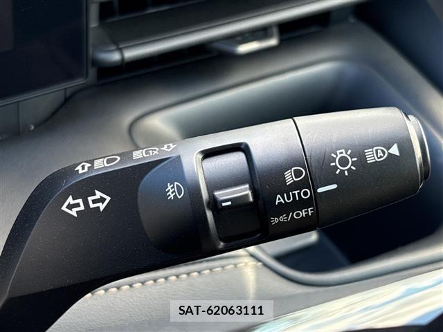 Nissan SERENA 2025 8672277-11