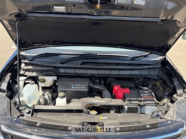 Nissan SERENA 2025 8672277-13