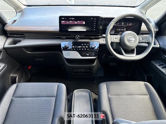 Nissan SERENA 2025 8672277-15