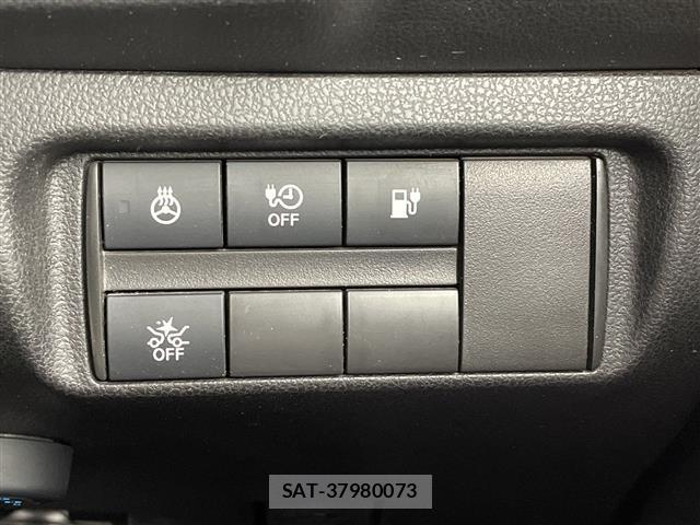Nissan LEAF 2021 8748183-22