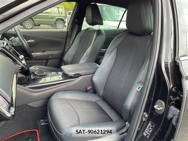 Toyota CROWN 2020 8734427-2