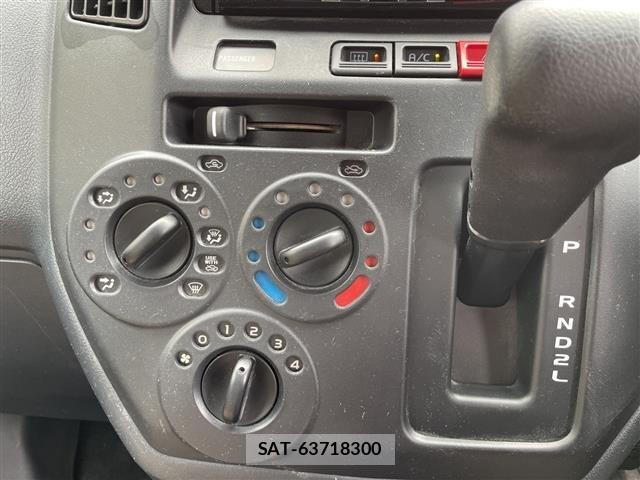 Toyota LITEACE VAN 2019 8825624-19