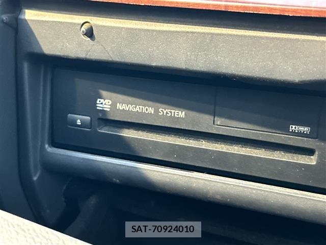 Nissan ELGRAND 2006 8709690-2