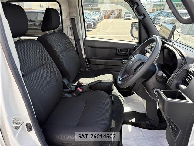 Daihatsu HIJET VAN 2023 8759424-5