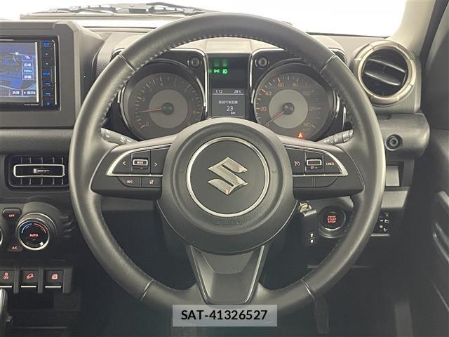 Suzuki JIMNY 2022 8933040-5
