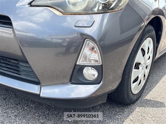 Toyota AQUA 2013 8705848-21