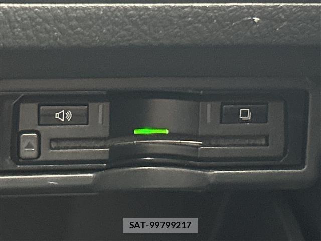 Toyota VELLFIRE 2013 8905457-18