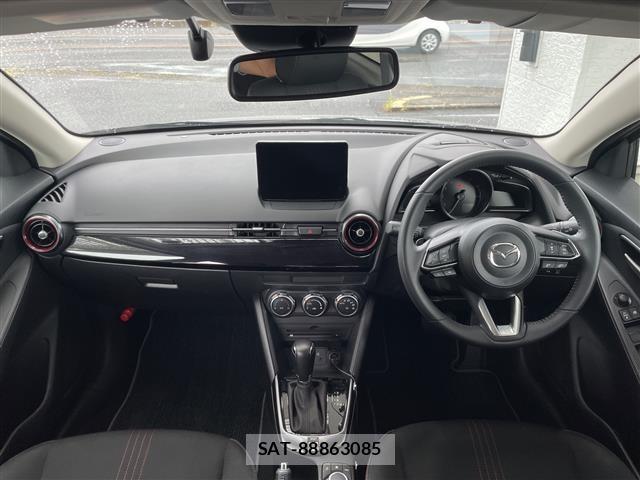 Mazda MAZDA2 2023 8710935-15