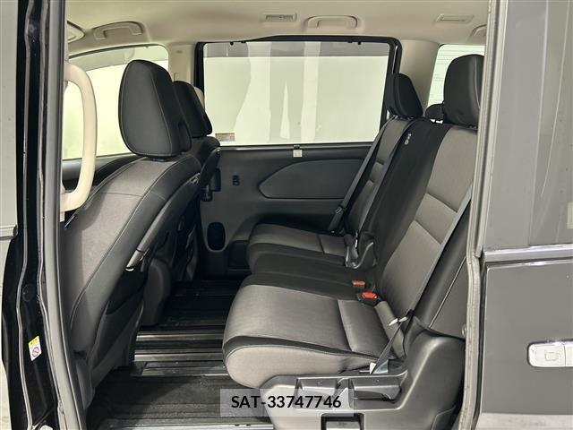 Nissan SERENA 2021 8672281-11