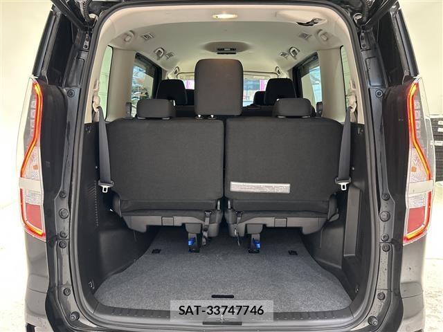 Nissan SERENA 2021 8672281-13