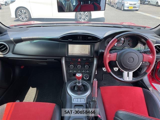 Toyota 86 2012 8706019-16