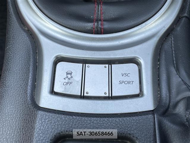 Toyota 86 2012 8706019-5
