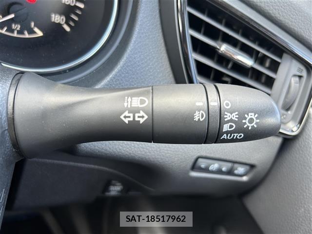 Nissan X-TRAIL 2020 8929959-3