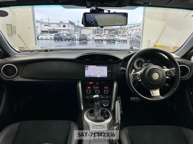 Toyota 86 2017 8892347-15