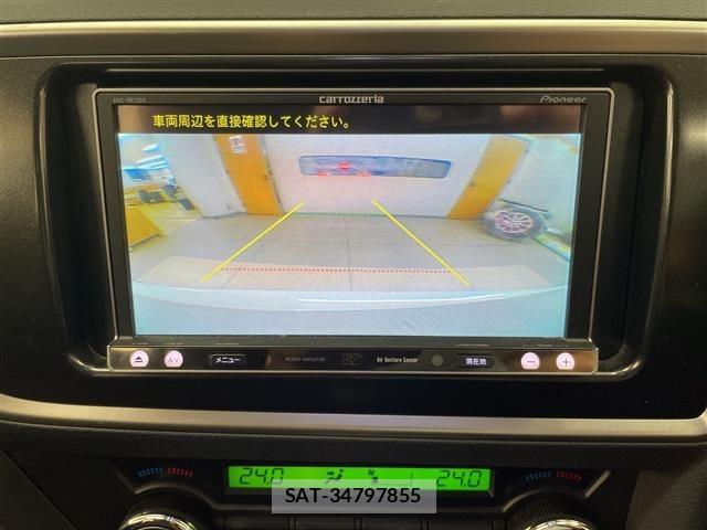 Toyota AURIS 2013 8705348-16