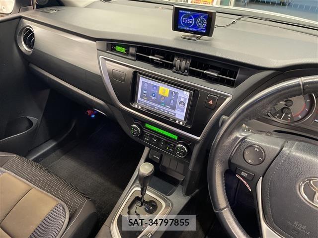 Toyota AURIS 2013 8705348-3