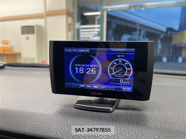 Toyota AURIS 2013 8705348-9