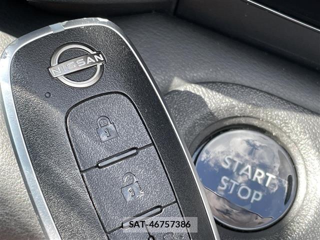 Nissan SERENA 2023 8672293-7