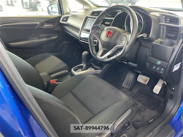 Honda FIT 2017 8703725-12