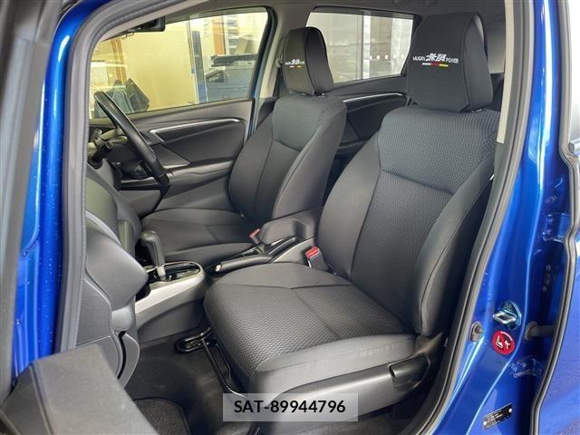 Honda FIT 2017 8703725-2