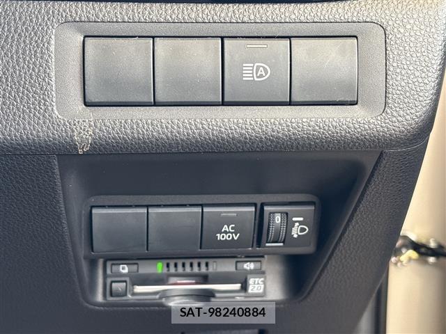 Toyota AQUA 2021 8705849-11