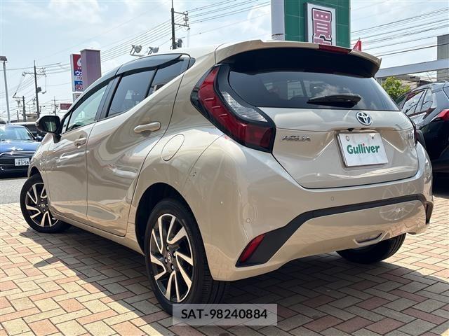 Toyota AQUA 2021 8705849-13
