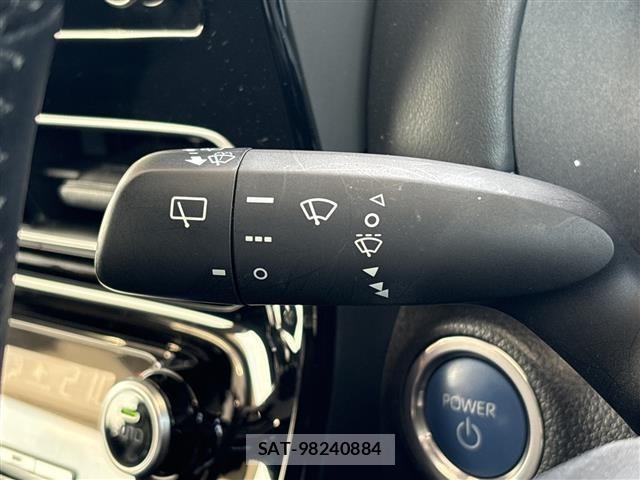Toyota AQUA 2021 8705849-3
