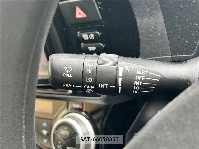 Toyota AQUA 2015 8705850-10