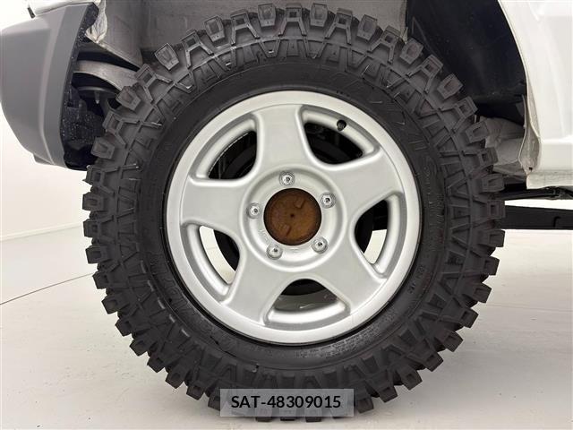 Suzuki JIMNY 2025 8933057-2