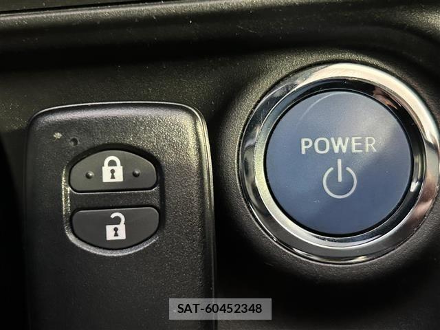 Toyota AQUA 2016 8705857-12