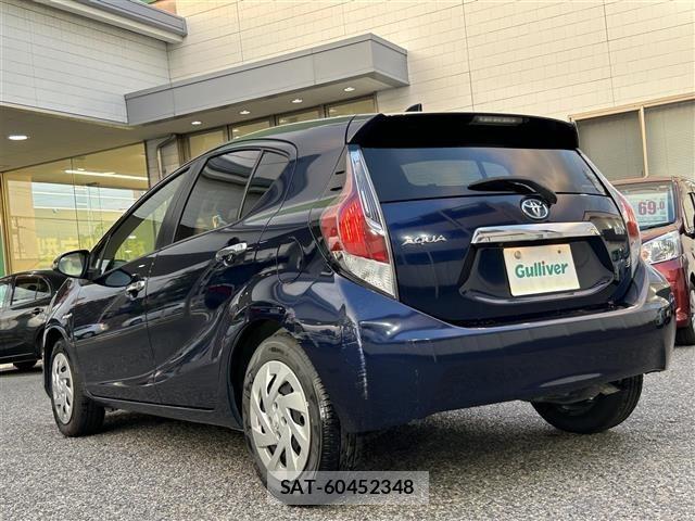 Toyota AQUA 2016 8705857-13
