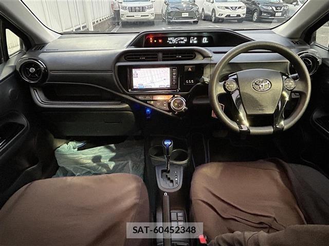 Toyota AQUA 2016 8705857-14