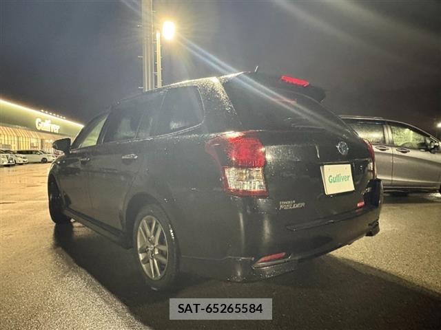 Toyota COROLLA FIELDER 2014 8893459-1