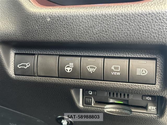Toyota RAV4 2022 8709488-10